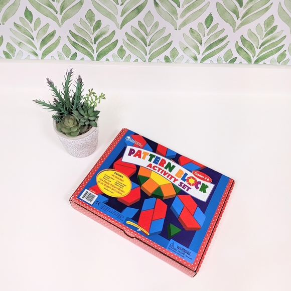 Learning Resources Pattern Block Activity Set Grades 2-6 EUC - Picture 2 of 7